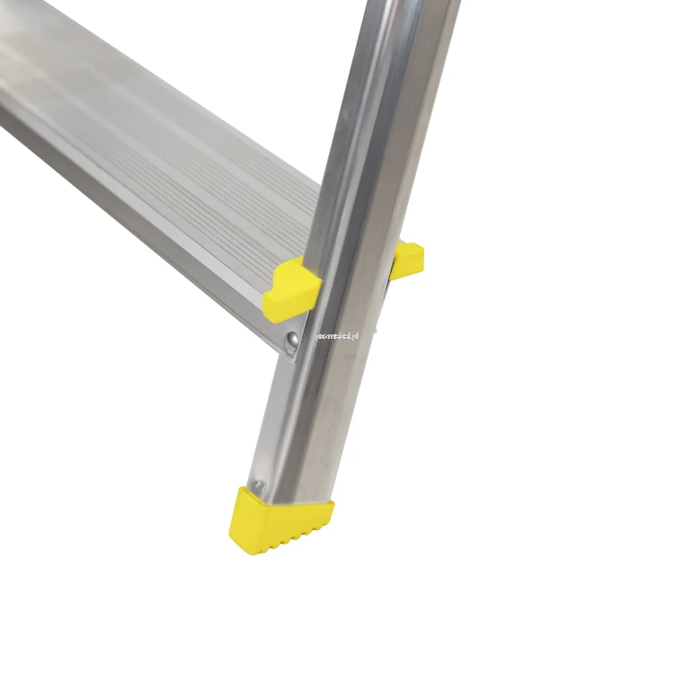 Drabina aluminiowa 3-stopniowa BS-DA3 150 kg z haczykiem Bayersystem-stopien.webp