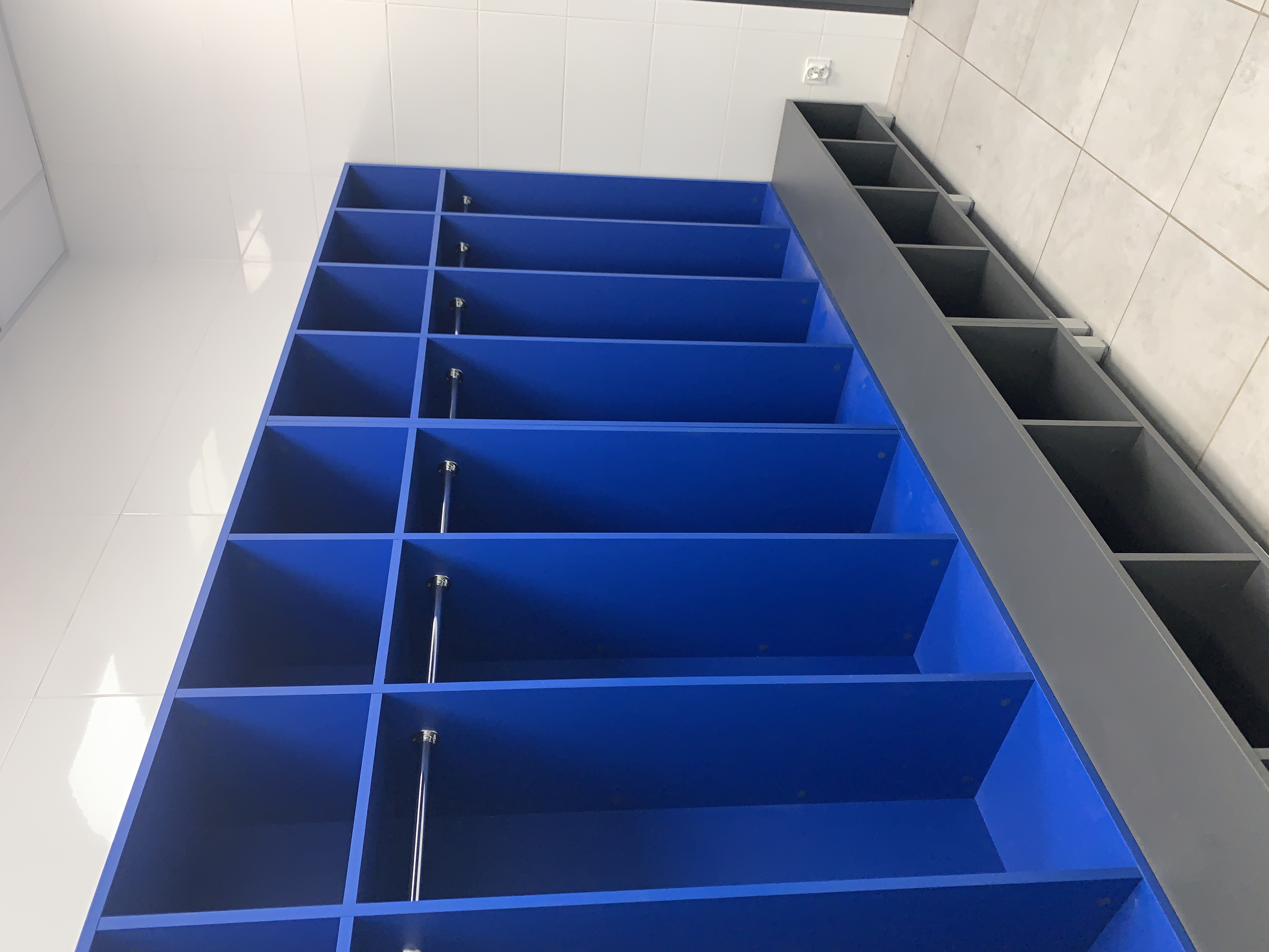 Szatnia piłkarska niebieska